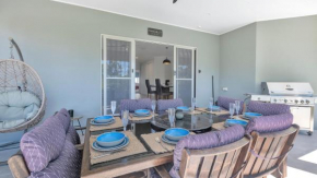 Tranquillity by the Sea, Hideaway Bay
